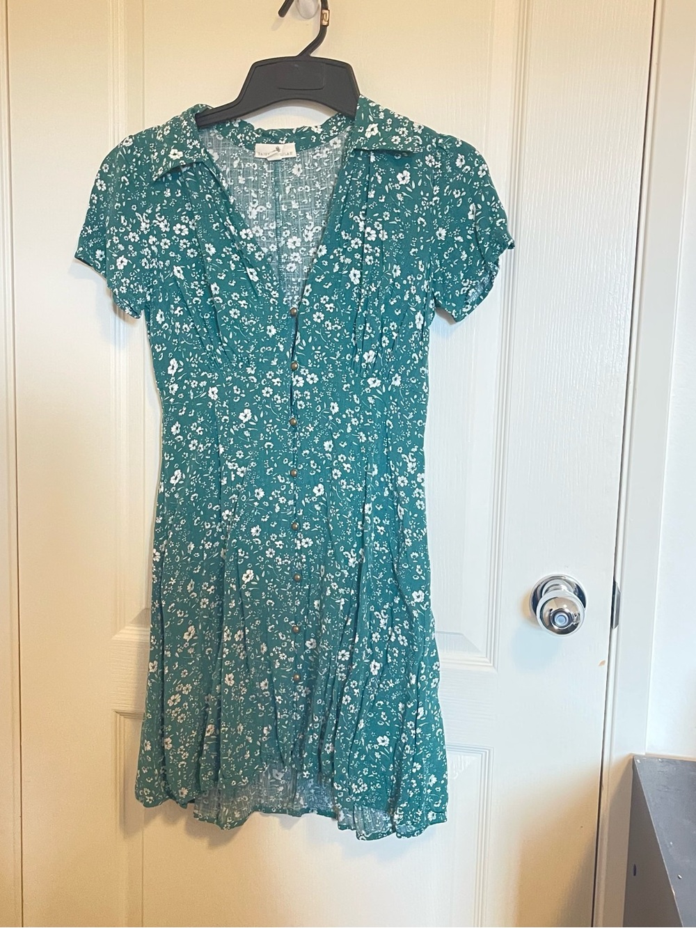 Teal Floral Short-Sleeve Mini Dress with V-Neck
